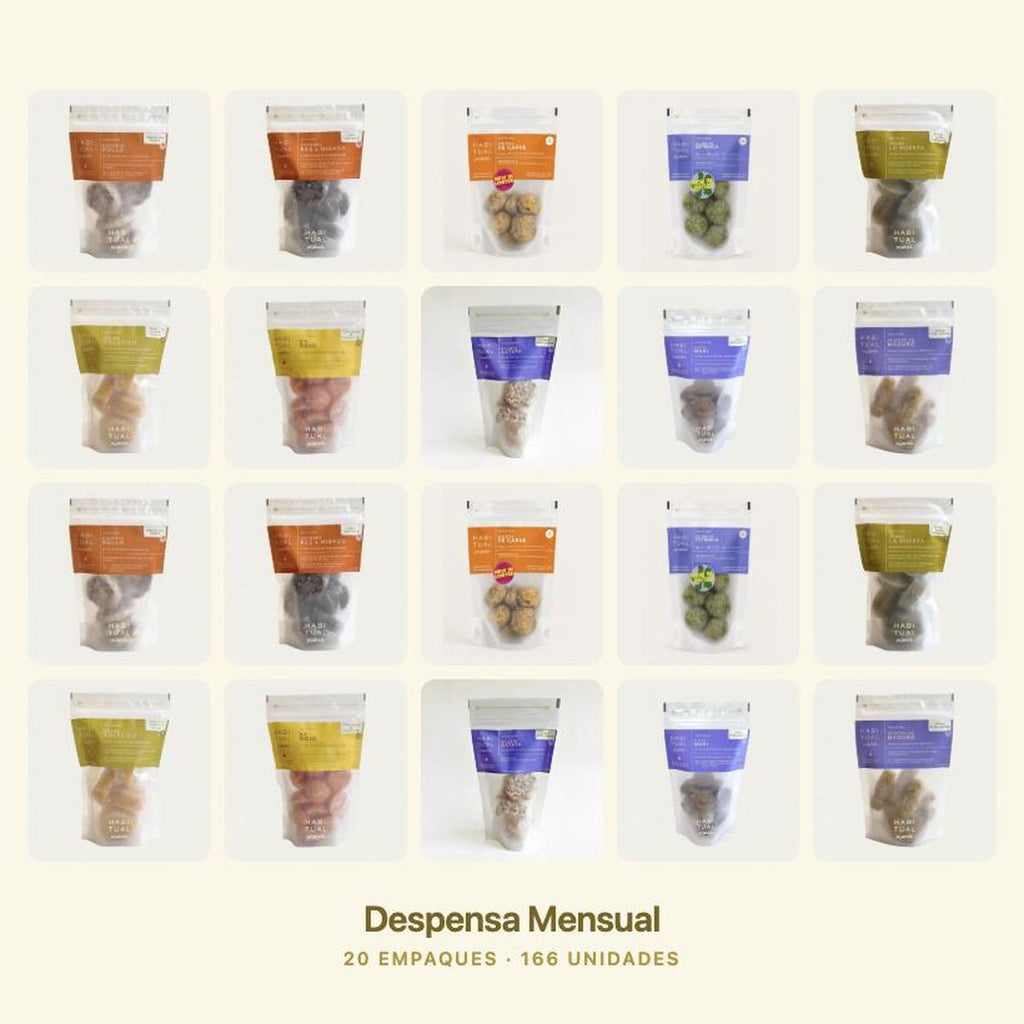 Despensa Mensual: veinte empaques Habitual Minis sobre fondo crema